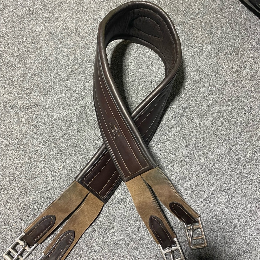 52” County Logic Girth Leather Brown Purchased in 2024